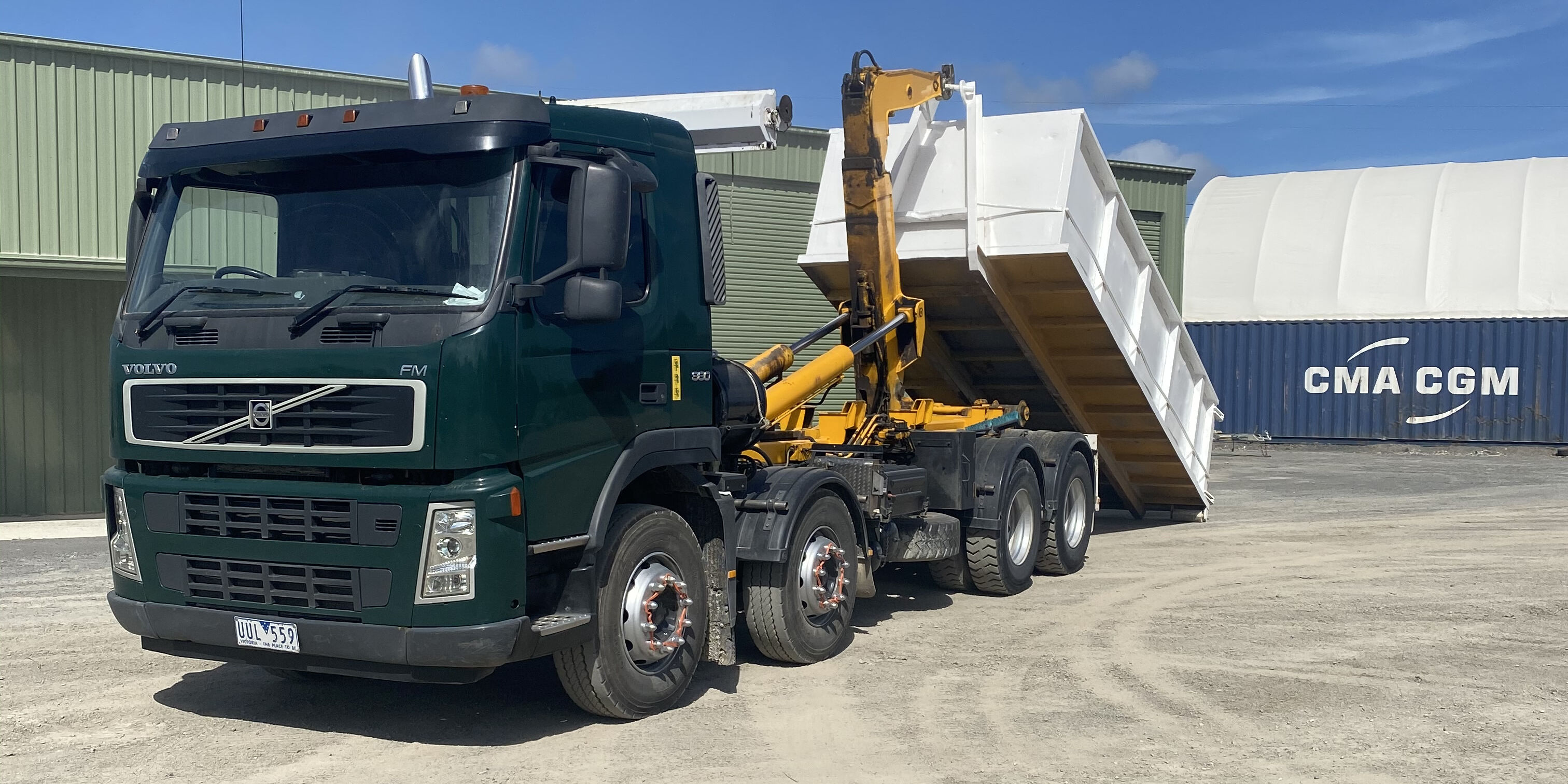 volvo truck skip bin loader